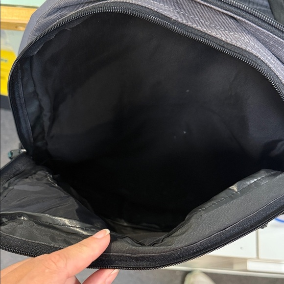 Disney Winnie the Pooh Black & Green Backpack/ Diaper Bag - Picture 6 of 7